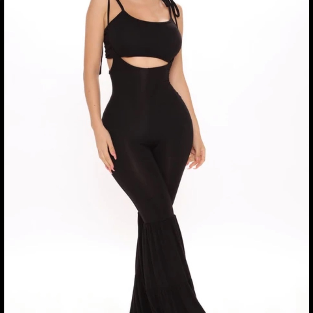 FASHION NOVA CANT FORGET ME PANT size small